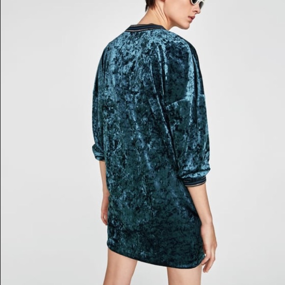 NEW WITH TAGS Zara dress!